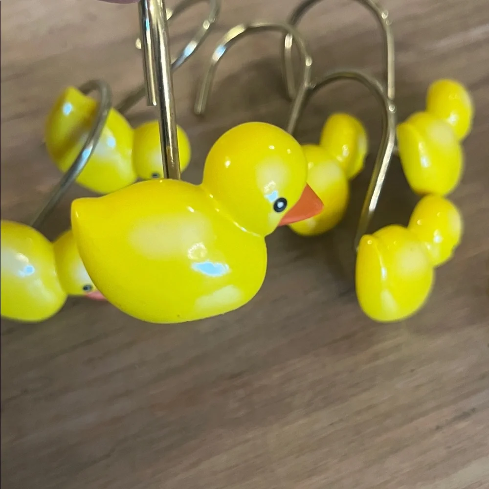 10 Yellow Duck Shower Hooks